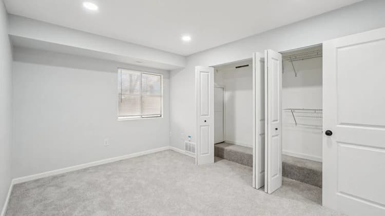 Detroit apartments for rent - image - Grayhaven-Bedroom-2.jpg