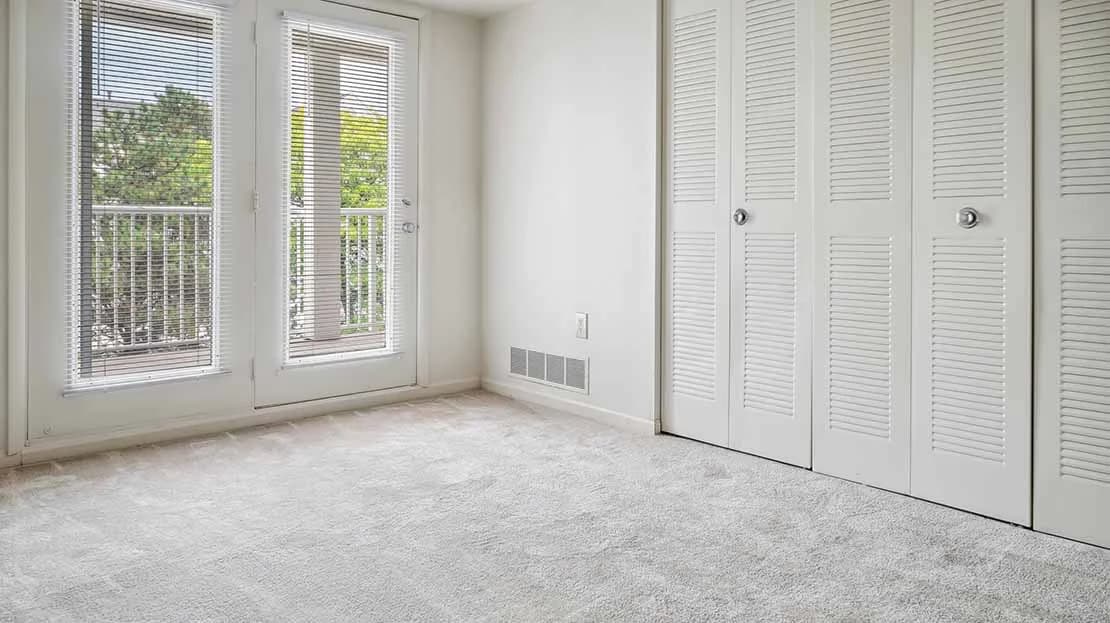Detroit apartments for rent - image - Grayhaven-Bedroom-Door.jpg