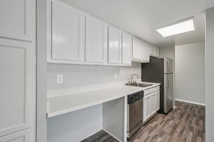 Detroit apartments for rent - image - 8-web-or-mls-1531 Larned St Unit Loft-2106-006.jpg