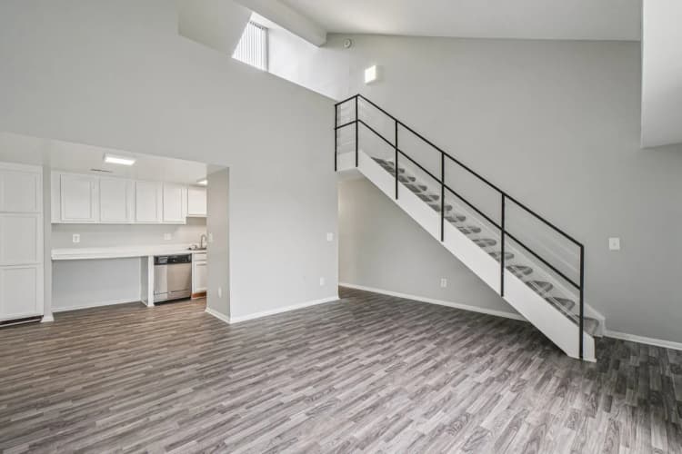 Detroit apartments for rent - image - 7-web-or-mls-1531 Larned St Unit Loft-2106-005.jpg