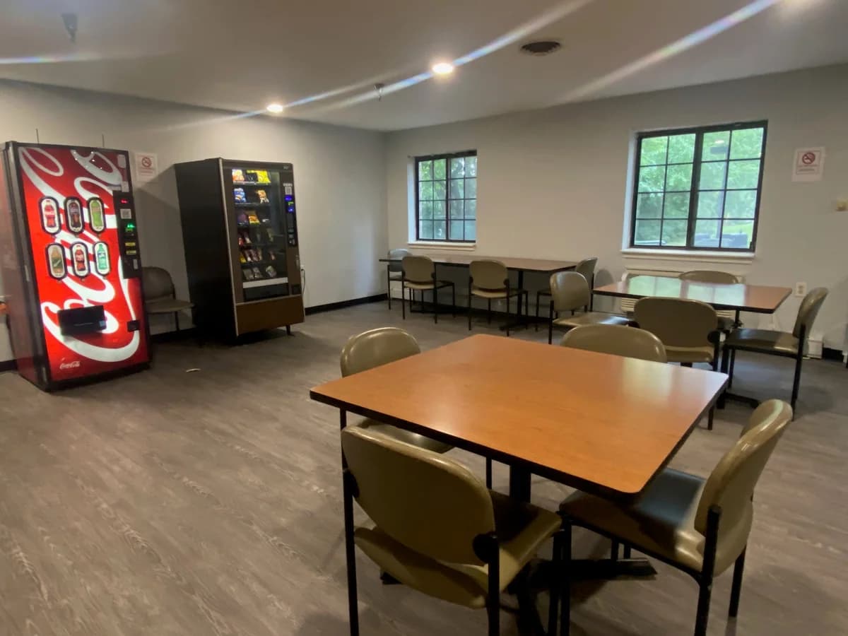 Detroit apartments for rent - image - Community Room 6 - Copy.jpg