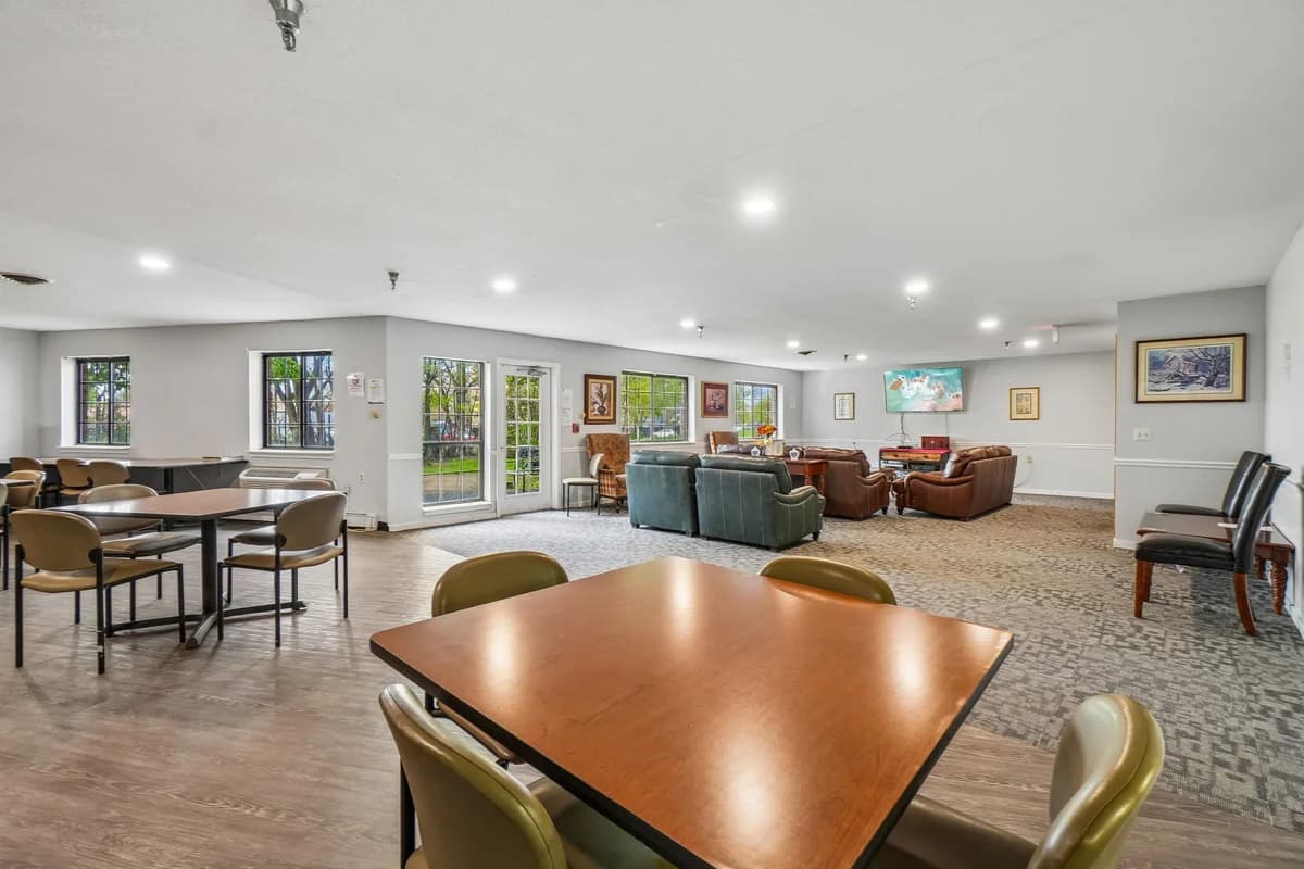 Detroit apartments for rent - Property image - Virginia Park Meadows Apartments - 3