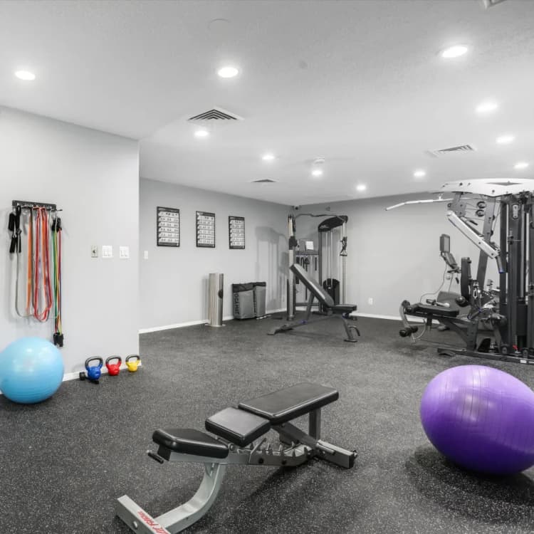 Detroit apartments for rent - image - 21-5777_Southfield_Fwy_Detroit_clubhouse_0021_dw4ymg.webp