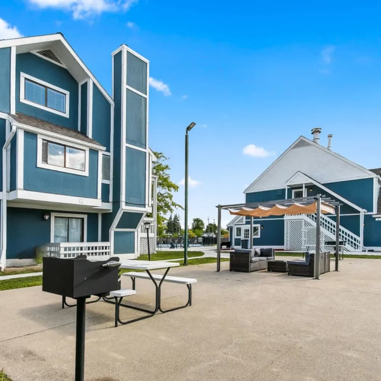Detroit apartments for rent - image - BBQArea2_Edit_lf0fyj.webp