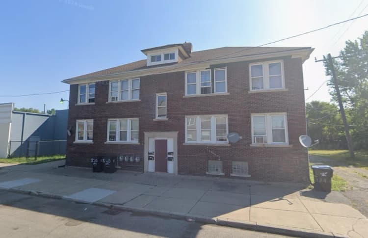 Detroit apartments for rent - image - Saint Clair Commons.png