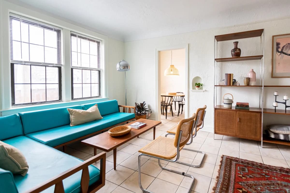 Detroit apartments for rent - image - 1130Holcomb-156-BwIpRZP1.jpg