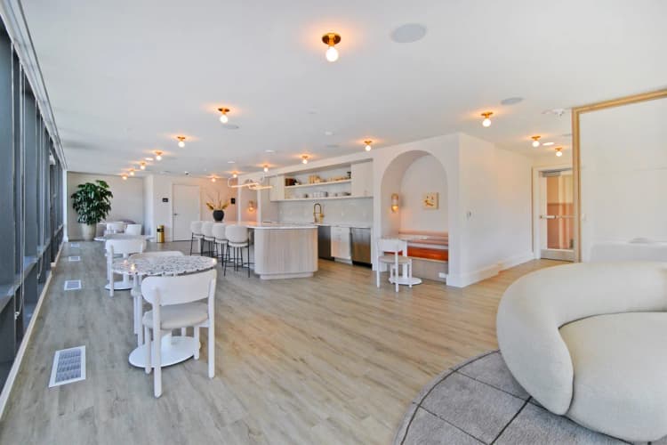 Detroit apartments for rent - image - exc-031824-008.webp
