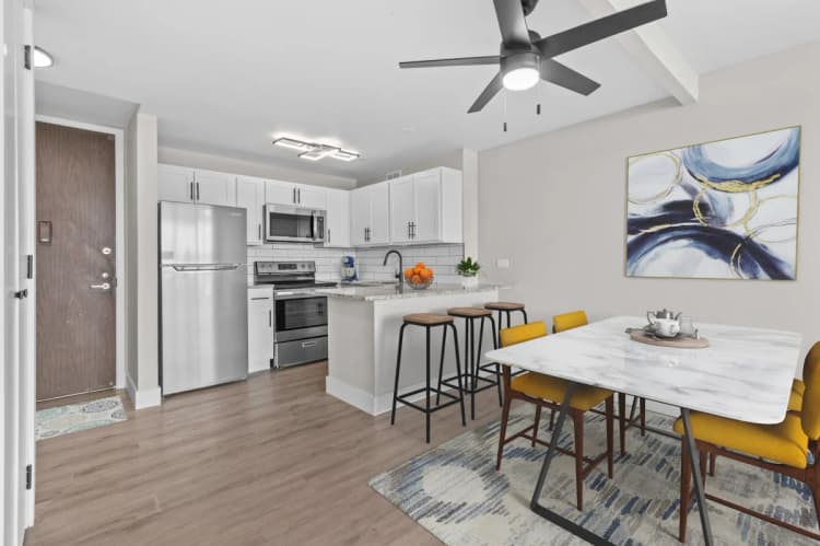Detroit apartments for rent - image - North Park Towers - Kitchen and Dining Area5.webp