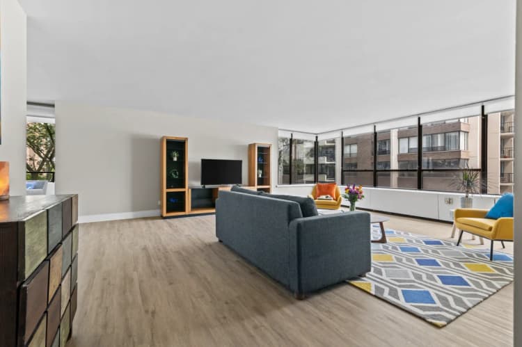 Detroit apartments for rent - image - North Park Towers - Living Room7.webp