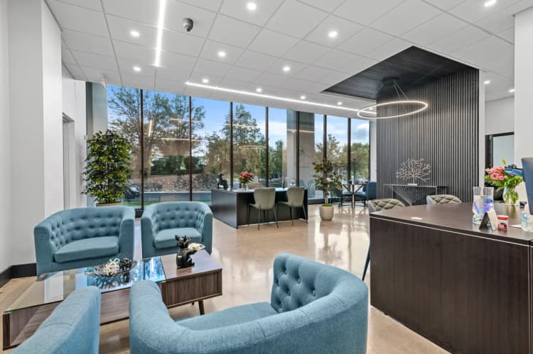 Detroit apartments for rent - image - North Park Towers - Office Lounge.webp