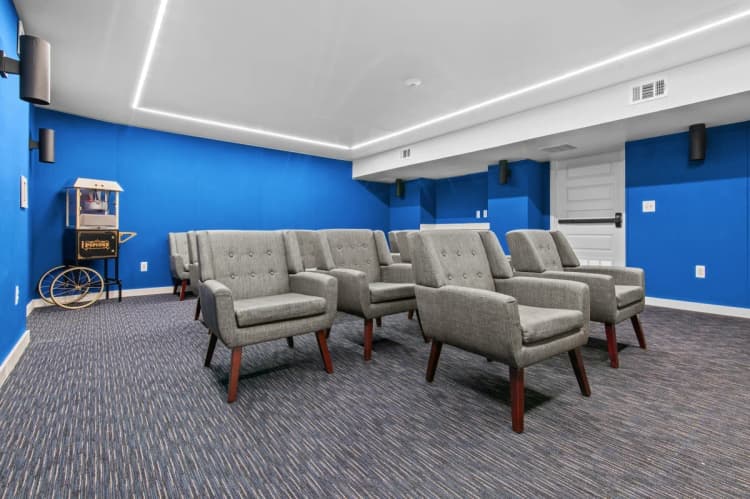 Detroit apartments for rent - image - Solaire Apartments - Office TV Room.jpg