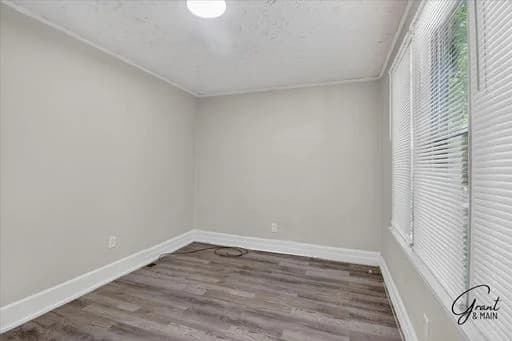 Detroit apartments for rent - Property image - 3511 Concord St - 2