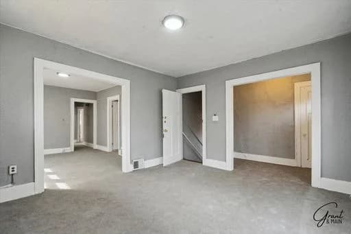 Detroit apartments for rent - Property image - 3813 W Euclid - 3