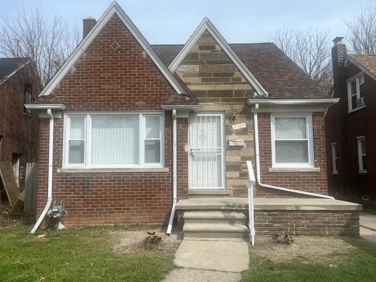 Detroit apartments for rent - Property image - Teppert St - 2