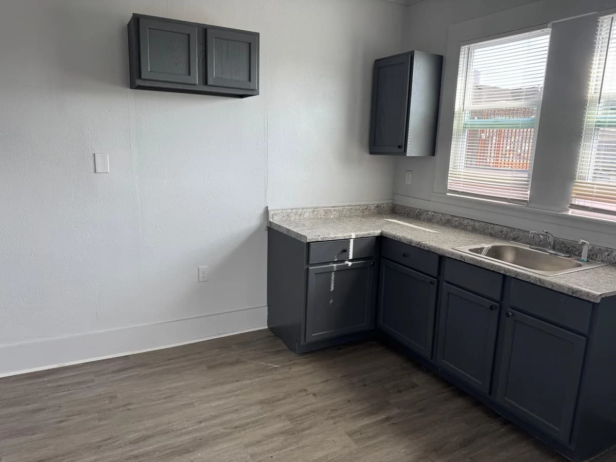 Detroit apartments for rent - Property image - 3724 Wager Avenue - 2