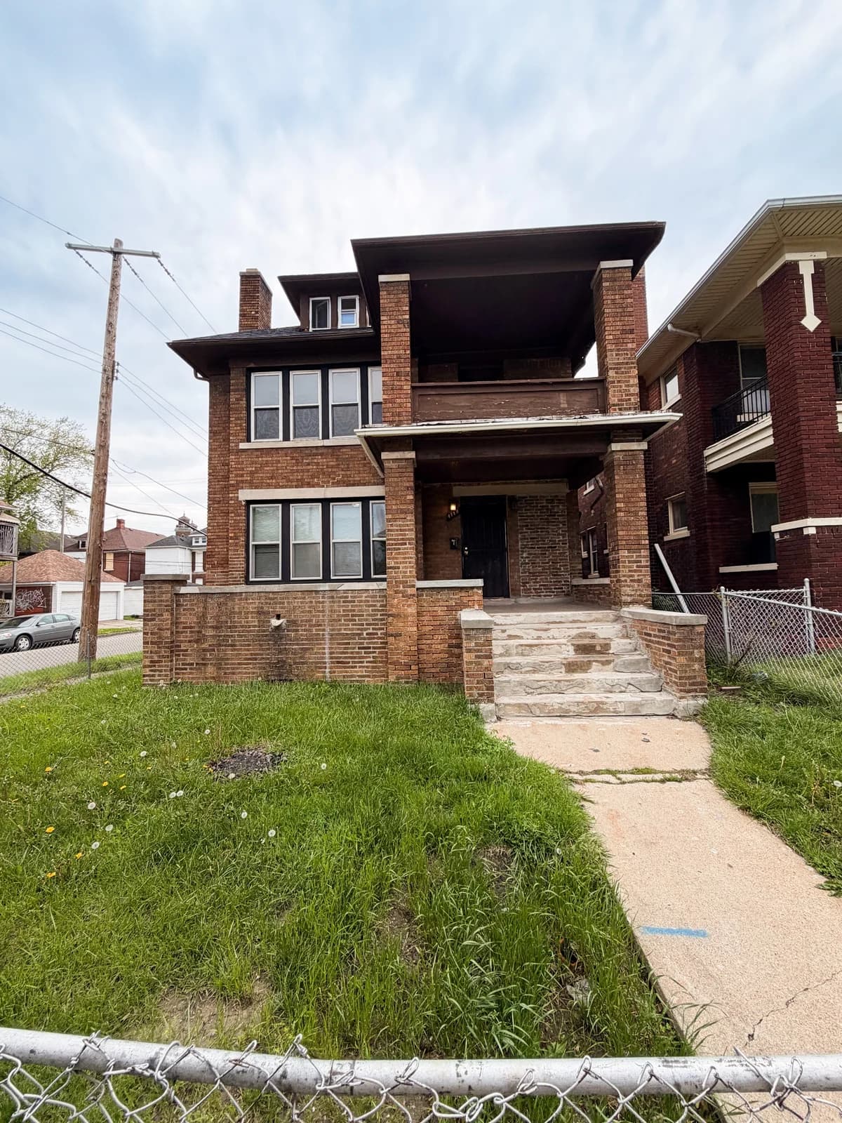 Detroit apartments for rent - Property image - 4114 West Euclid Street - 1