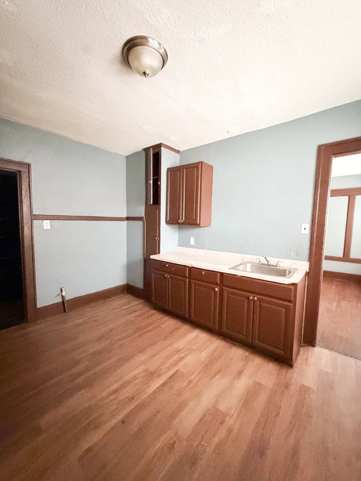 Detroit apartments for rent - Property image - 4114 West Euclid Street - 2