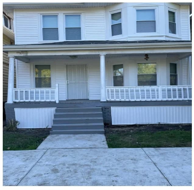 Detroit apartments for rent - Property image - 7465 Hanover Avenue - 1