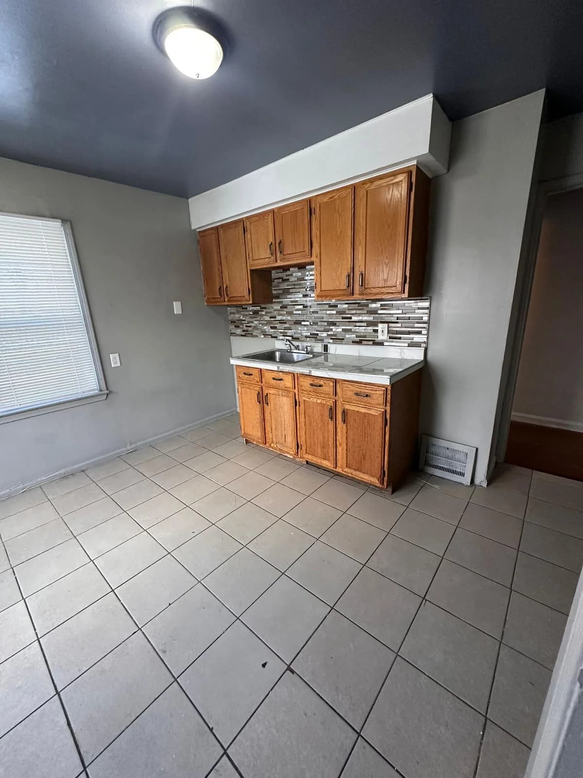 Detroit apartments for rent - Property image - 9737 Camley Street - 2