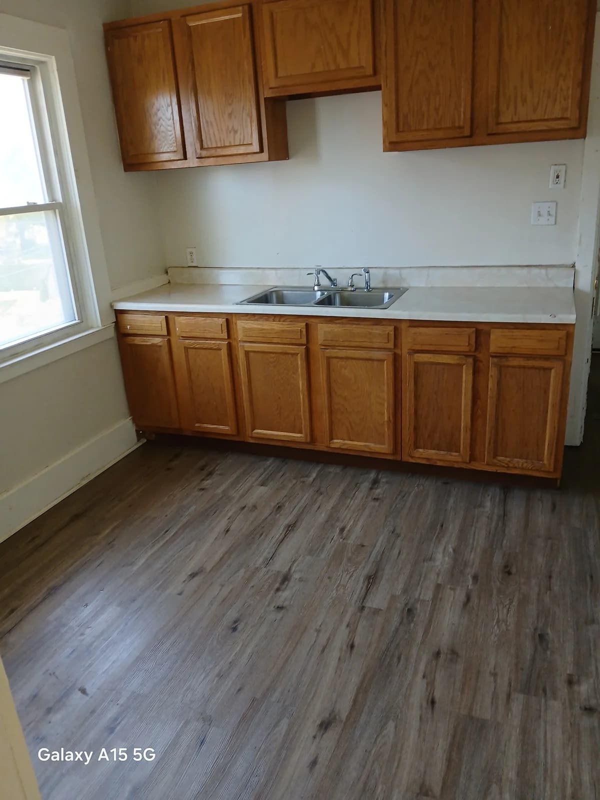 Detroit apartments for rent - Property image - 3937 Beniteau Street - 3
