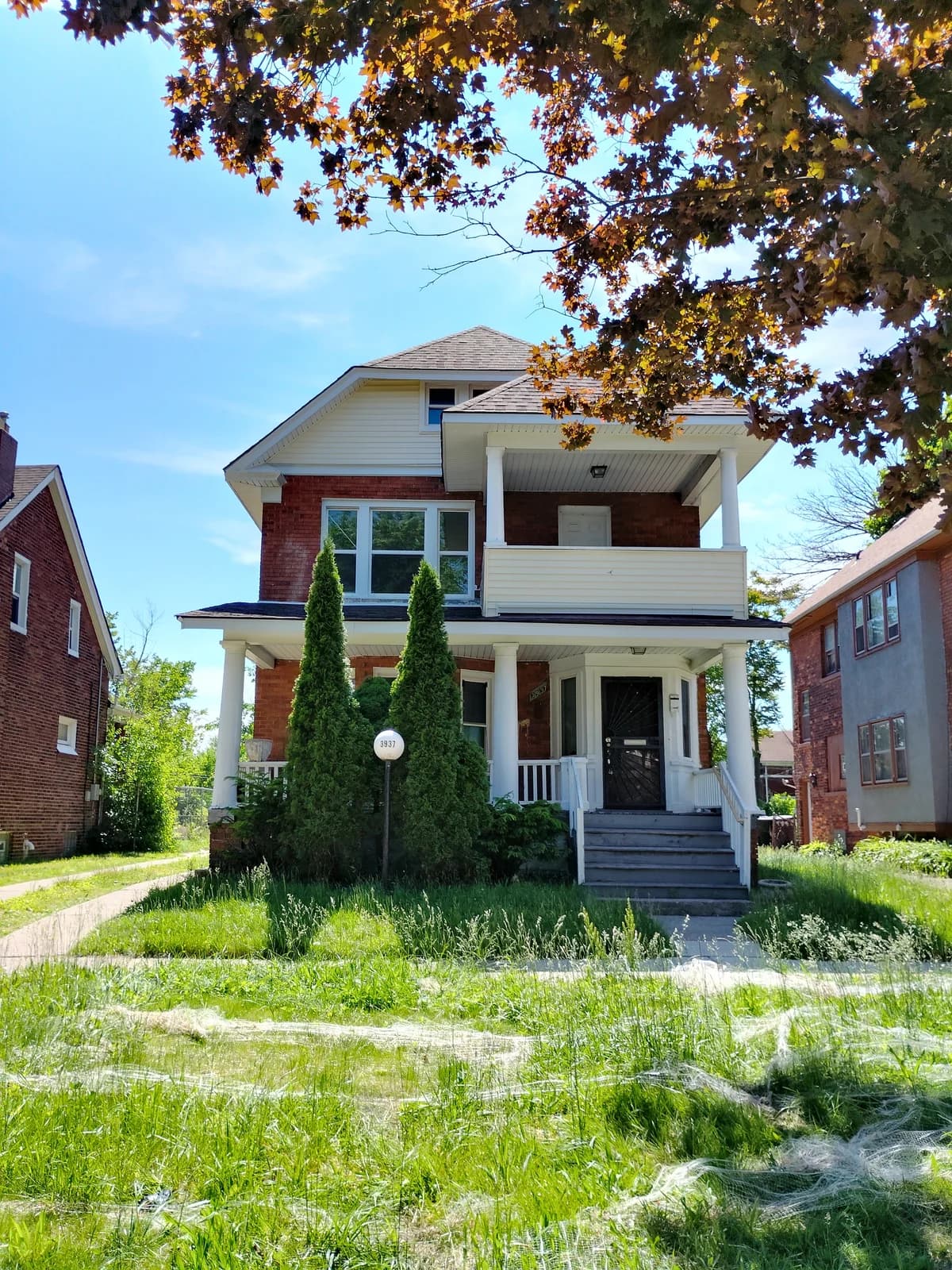 Detroit apartments for rent - Property image - 3937 Beniteau Street - 1