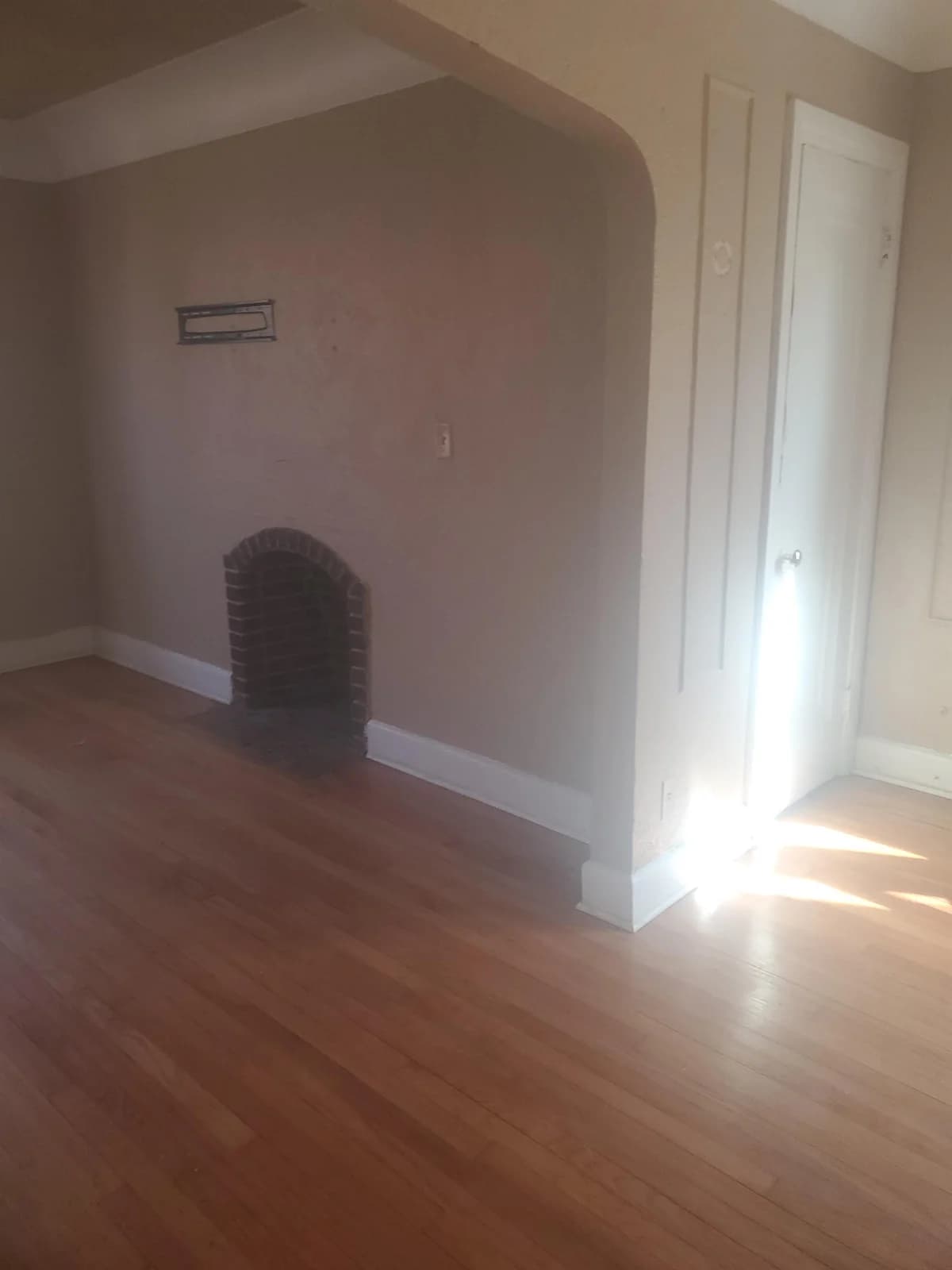 Detroit apartments for rent - Property image - 17147 Monica - 3