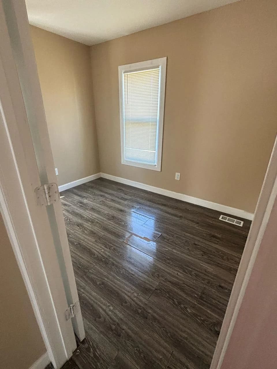 Detroit apartments for rent - Property image - 11548 Wayburn Street - 3