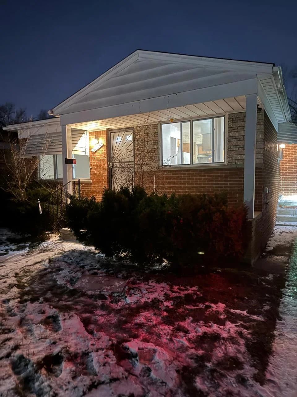 Detroit apartments for rent - Property image - 20174 Kentucky Street - 1