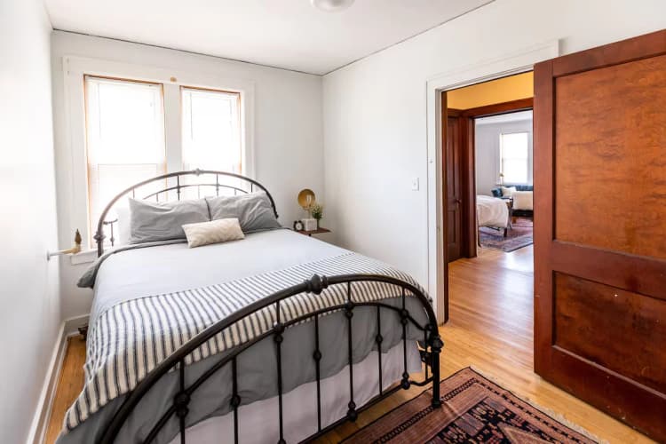 Detroit apartments for rent - image - 1780 Van Dyke - Bedroom 4.avif