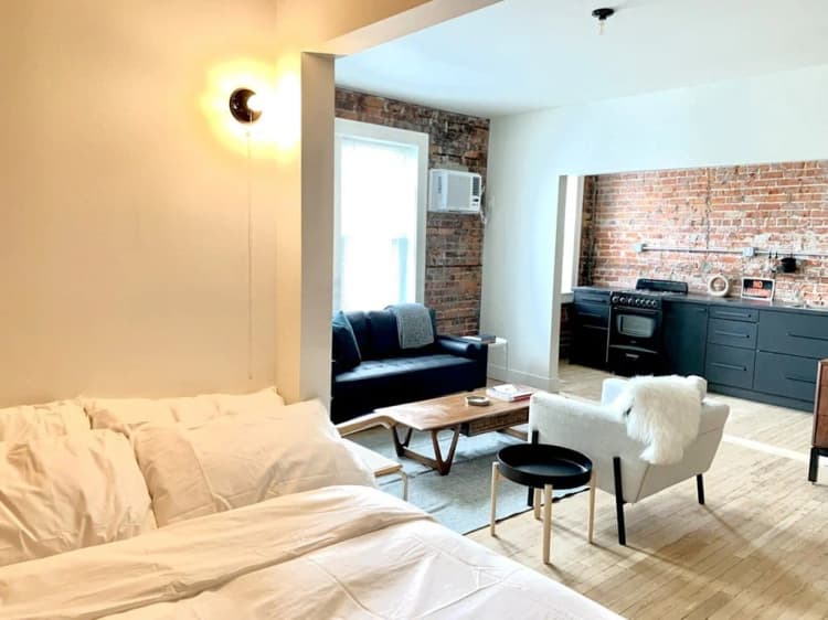 Detroit apartments for rent - image - The charlotte - 5.png