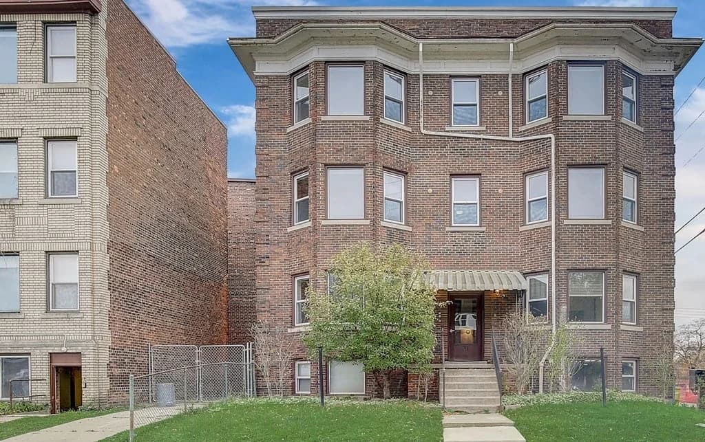 Detroit apartments for rent - image - Hazelwood - 2.png