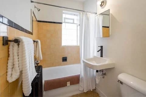 Detroit apartments for rent - image - The Barbara - 3.png