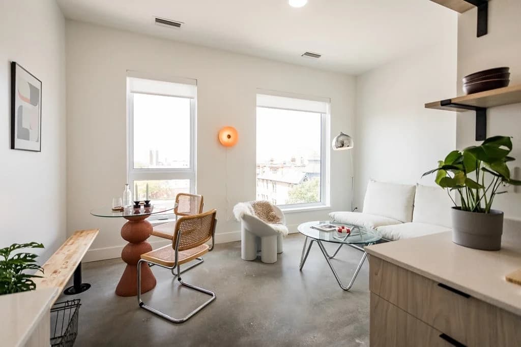 Detroit apartments for rent - Property image - Brainard Flats - 3
