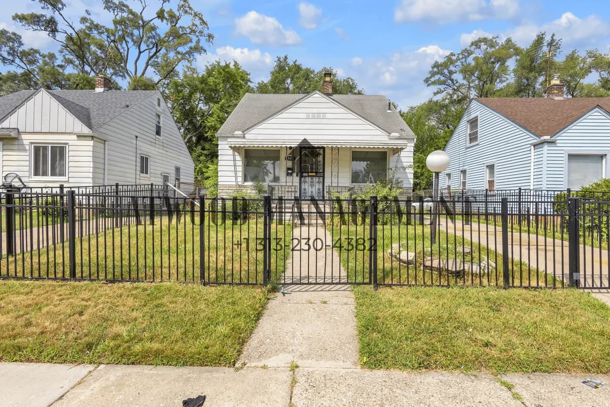 Detroit apartments for rent - Property image - 19355 Caldwell St - 1