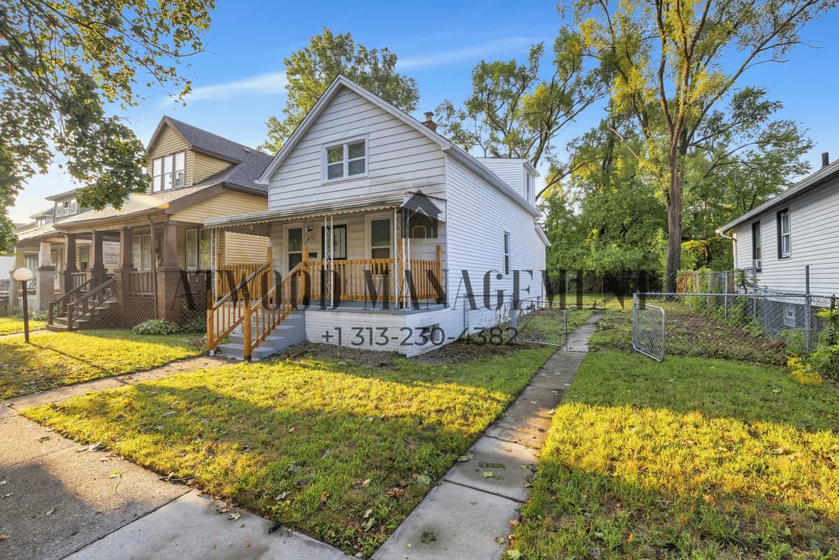 Detroit apartments for rent - Property image - 8772 Traverse St - 2