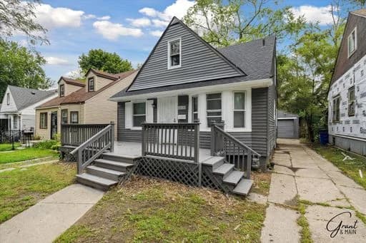 Detroit apartments for rent - Property image - 18182 Heyden - 2