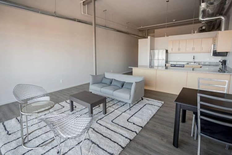 Detroit apartments for rent - image - Baltimore Station - 08.jpg