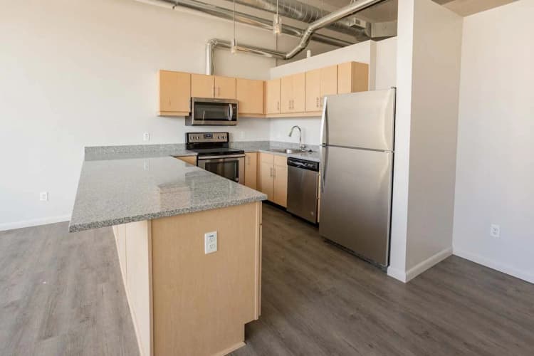 Detroit apartments for rent - image - Baltimore Station - 12.jpg