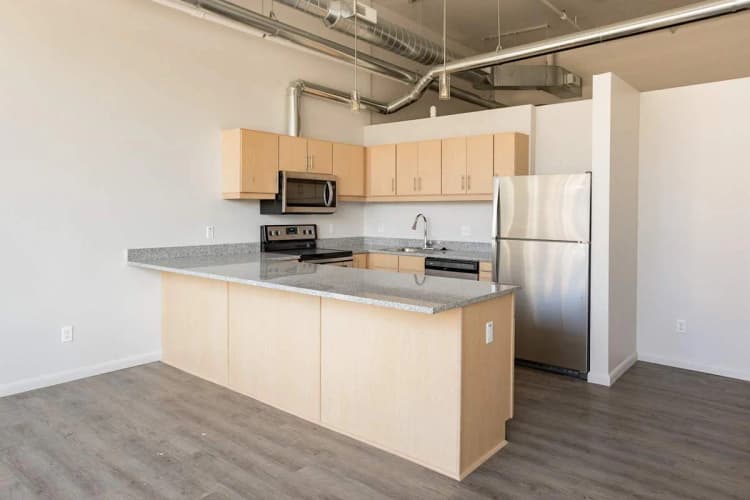 Detroit apartments for rent - image - Baltimore Station - 01.jpg