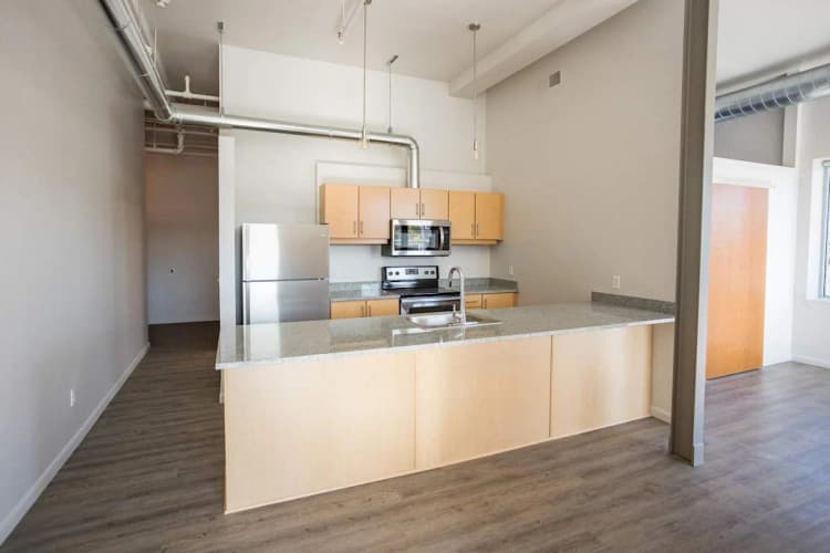 Detroit apartments for rent - image - Baltimore Station - 10.jpg