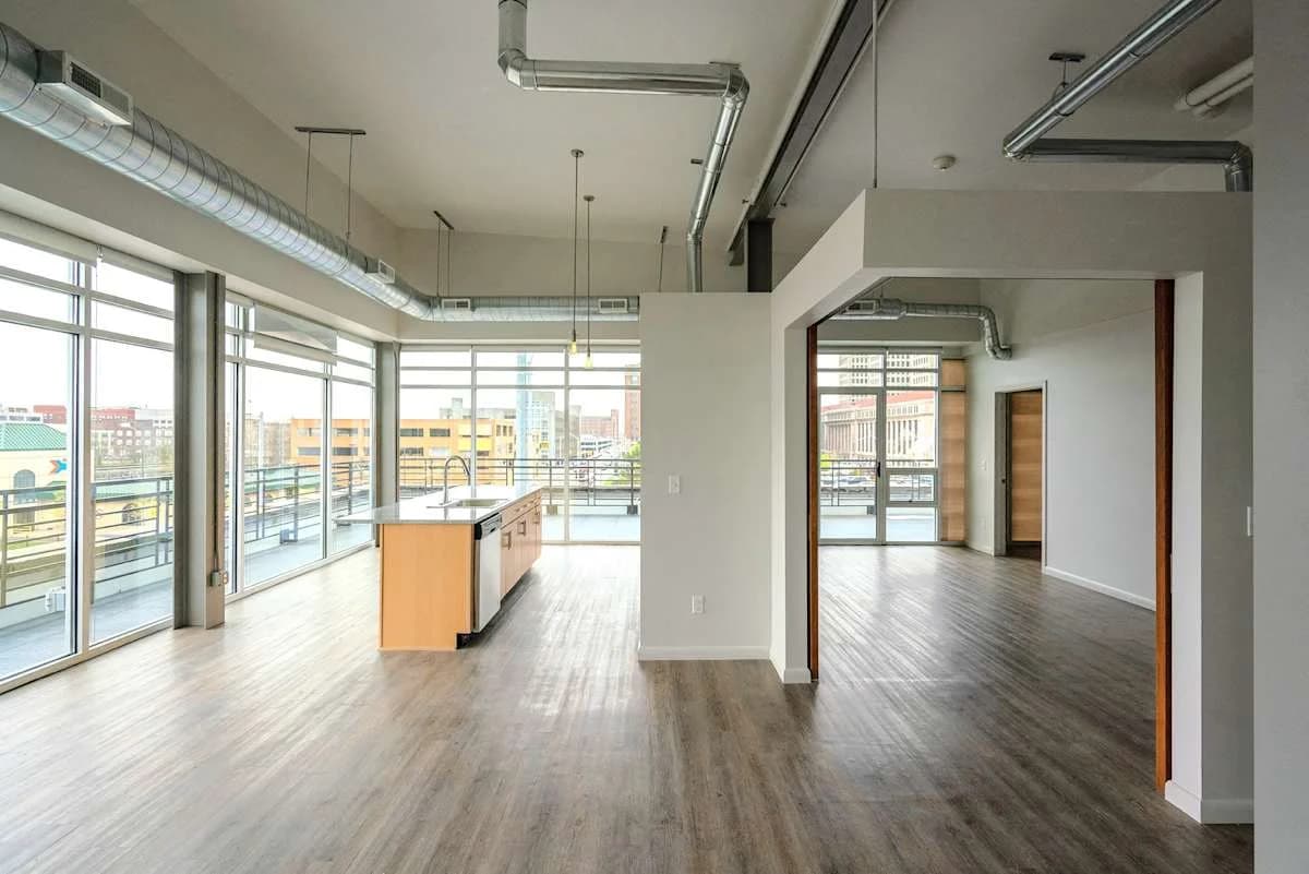 Detroit apartments for rent - image - Baltimore Station - 16.jpg
