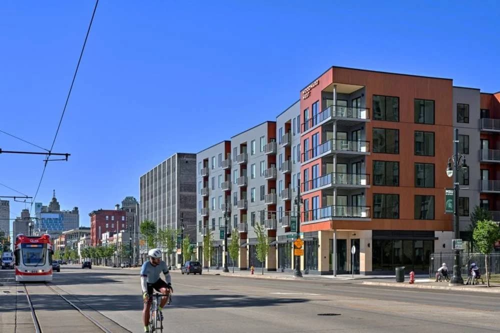 Detroit apartments for rent - Property image - Woodward West - 2