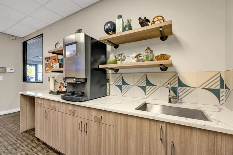Detroit apartments for rent - image - Waters Edge - 25.jpg