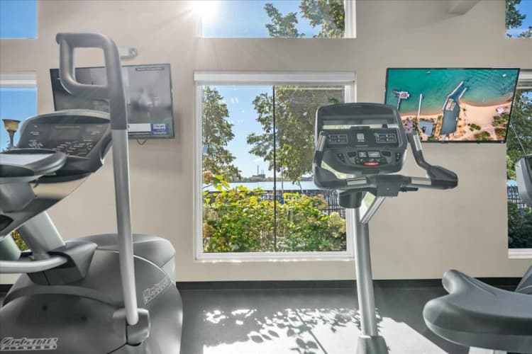 Detroit apartments for rent - image - Waters Edge - 27.jpg