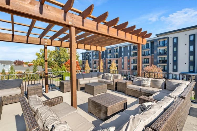 Detroit apartments for rent - image - Waters Edge - 31.jpg