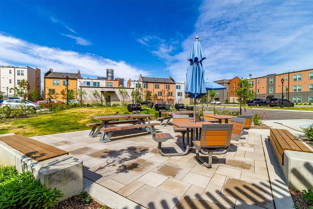Detroit apartments for rent - image - Orleans Landing- 03.jpg
