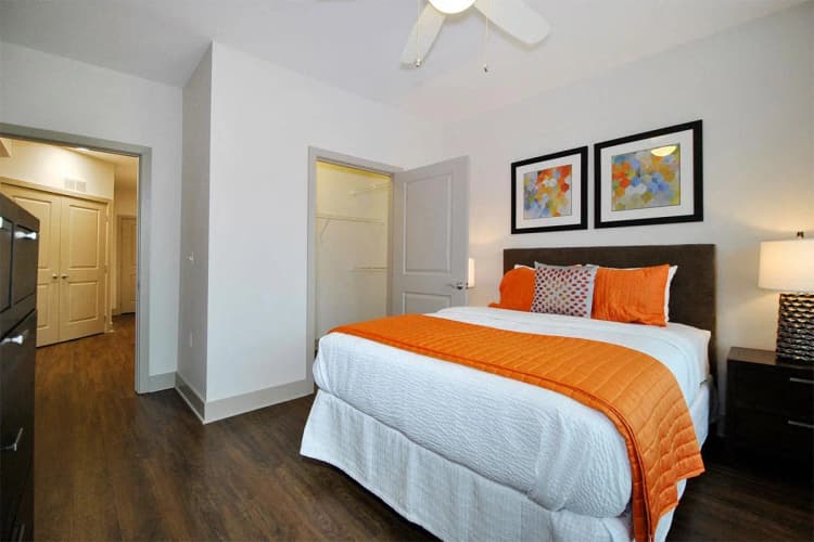 Detroit apartments for rent - image - Orleans Landing- 28.jpg
