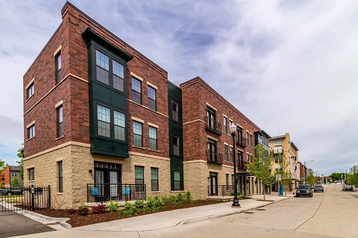 Detroit apartments for rent - Property image - Orleans Landing - 3