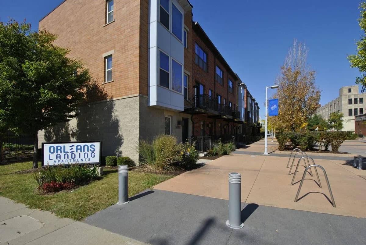Detroit apartments for rent - image - Orleans Landing- 09.jpg