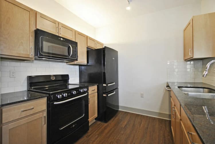 Detroit apartments for rent - image - Orleans Landing- 19.jpg